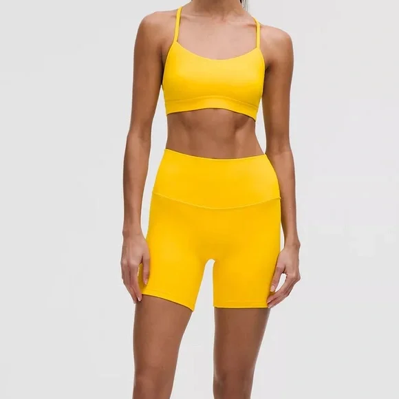 NWT Align™ High-Rise Short 6" - Picture 3 of 6